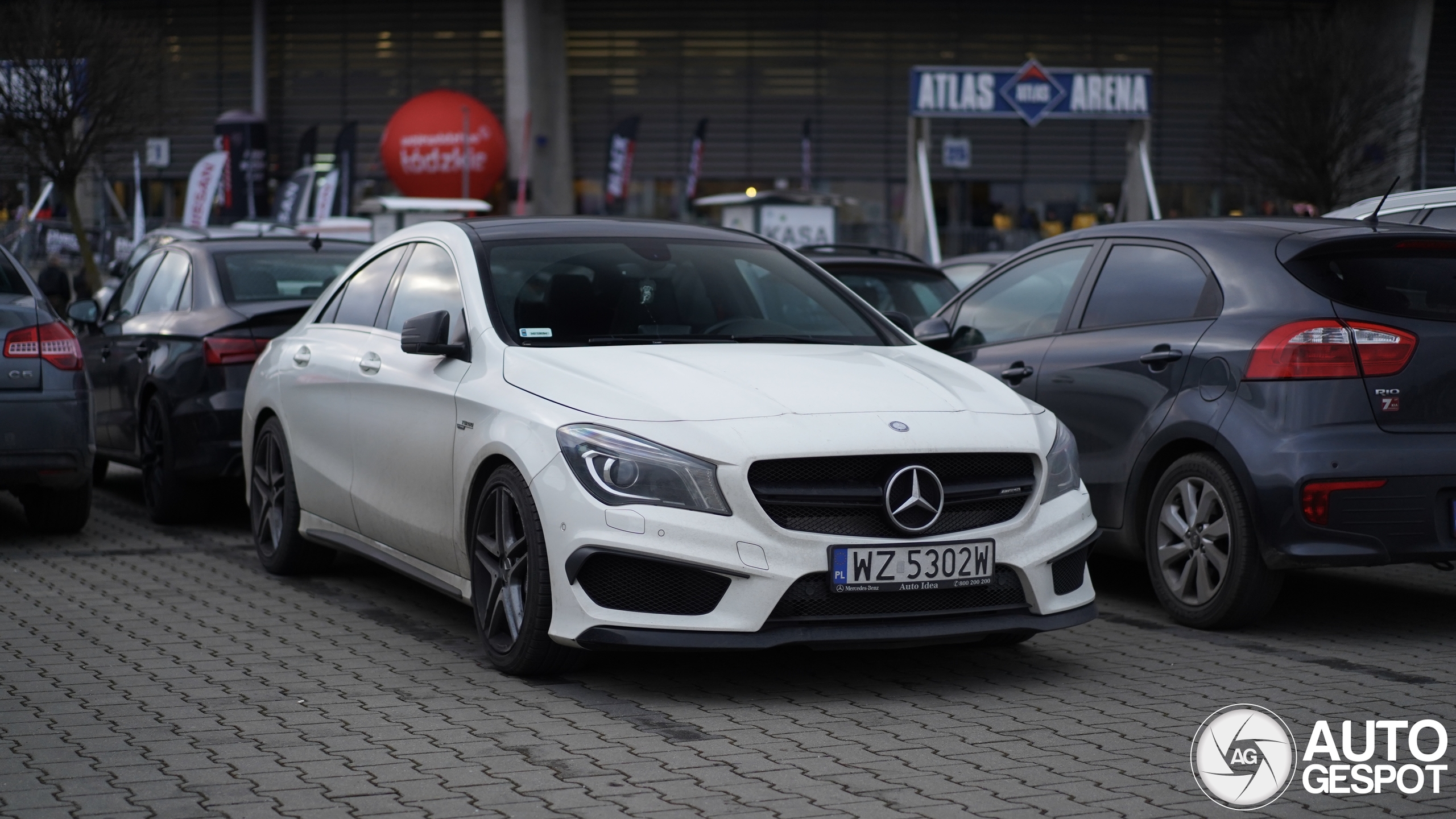 Mercedes-Benz CLA 45 AMG C117