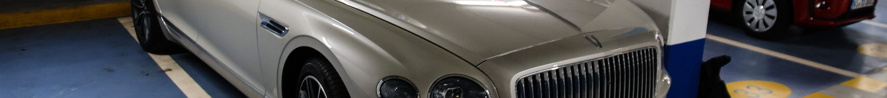 Bentley Flying Spur V8 2021