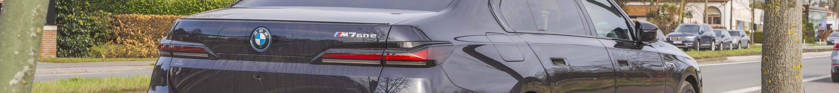 BMW M760e xDrive