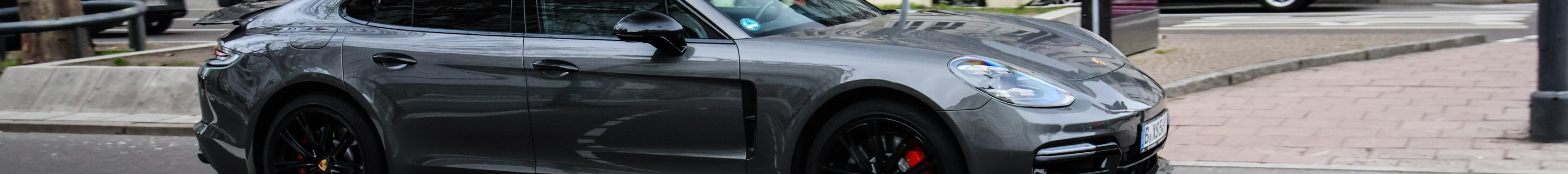 Porsche 971 Panamera GTS MkI
