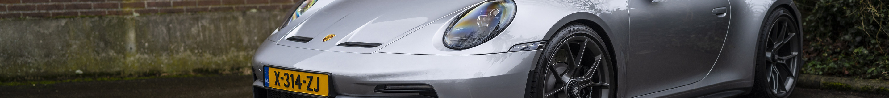 Porsche 992 GT3 Touring