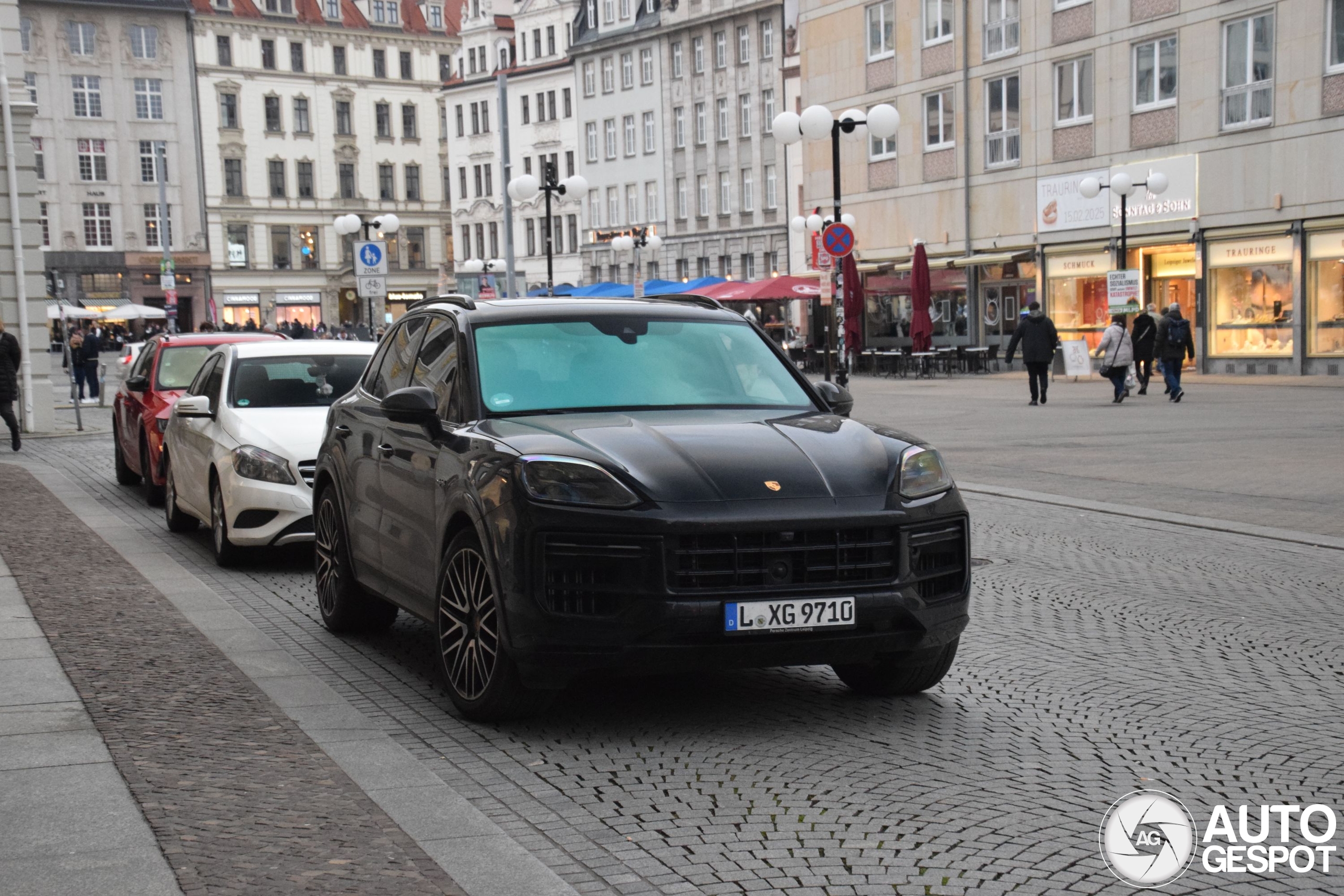 Porsche 9YA Cayenne Turbo E-Hybrid