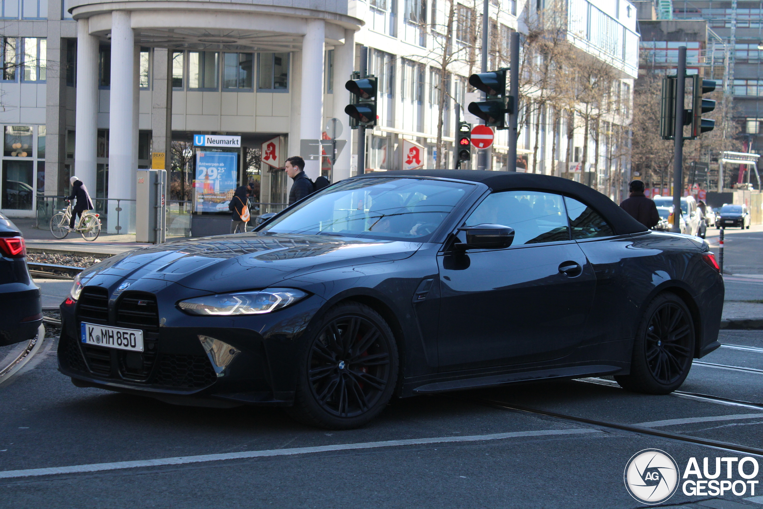 BMW M4 G83 Convertible Competition