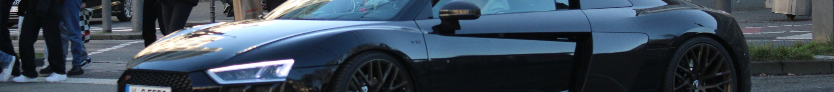Audi R8 V10 2015