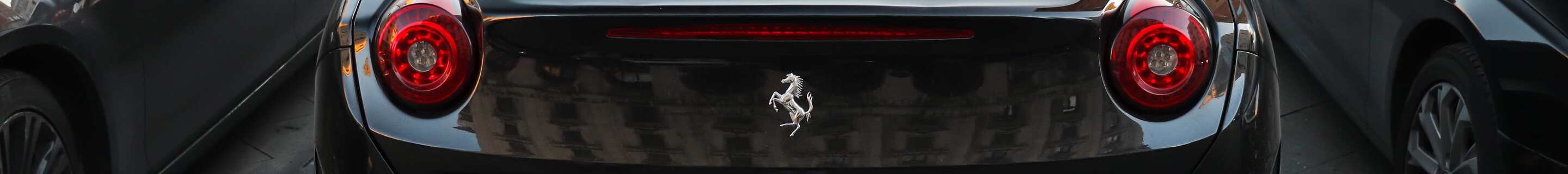 Ferrari California T