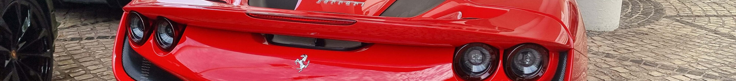 Ferrari F8 Spider