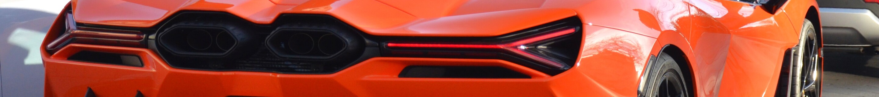Lamborghini Revuelto