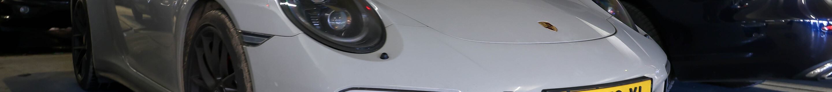 Porsche 991 Carrera 4 GTS Cabriolet MkII