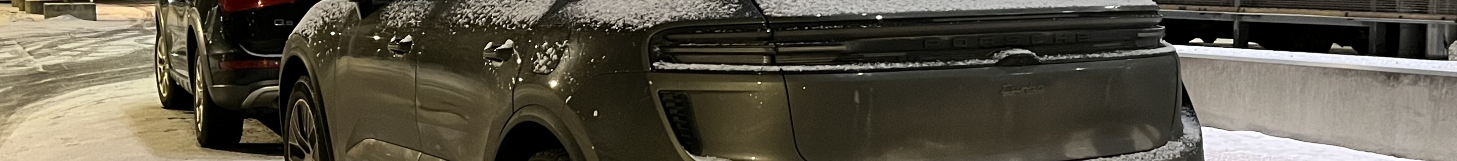 Porsche Macan EV Turbo