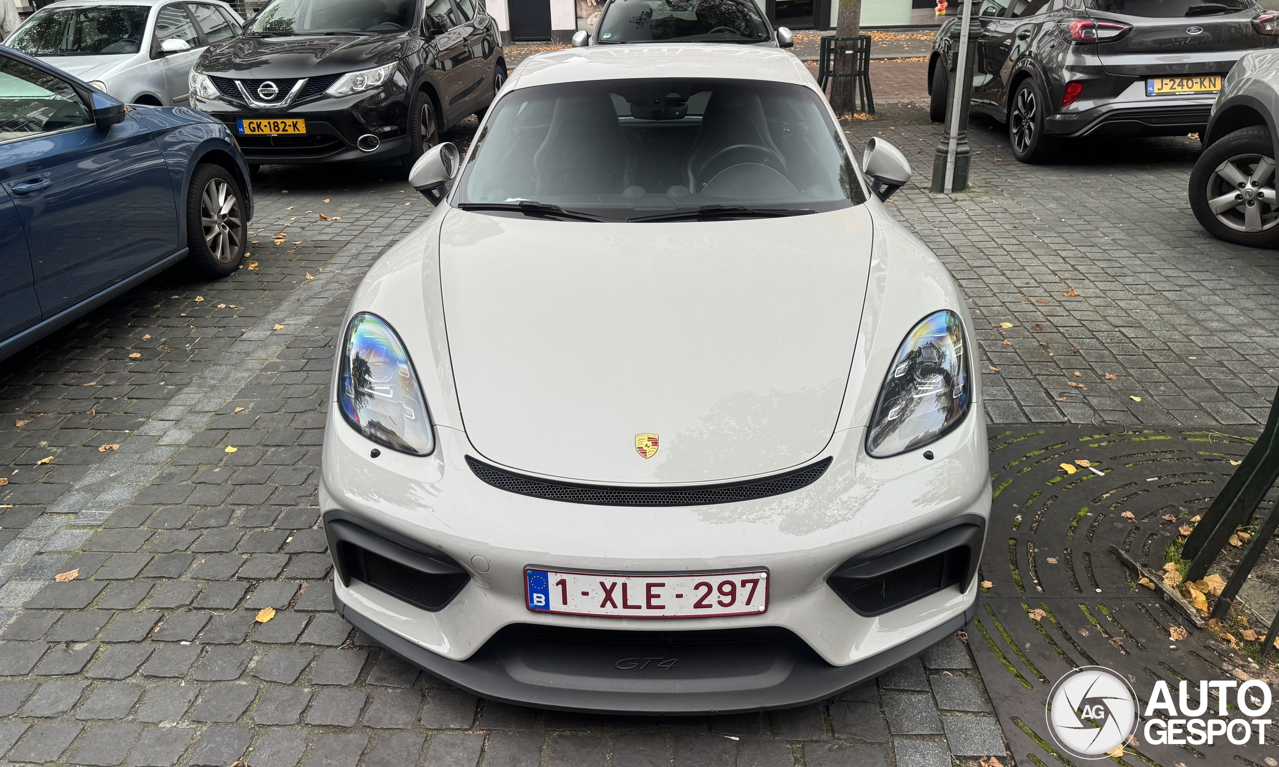 Porsche 718 Cayman GT4