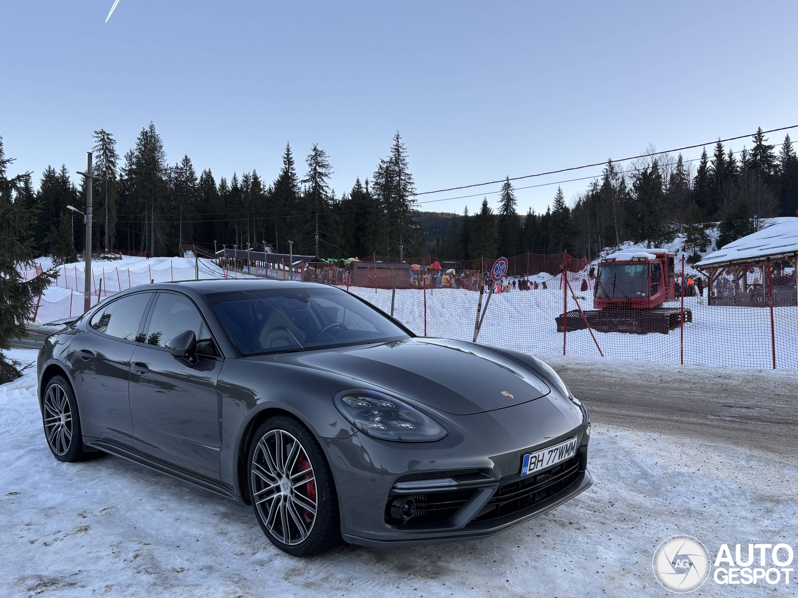 Porsche 971 Panamera Turbo