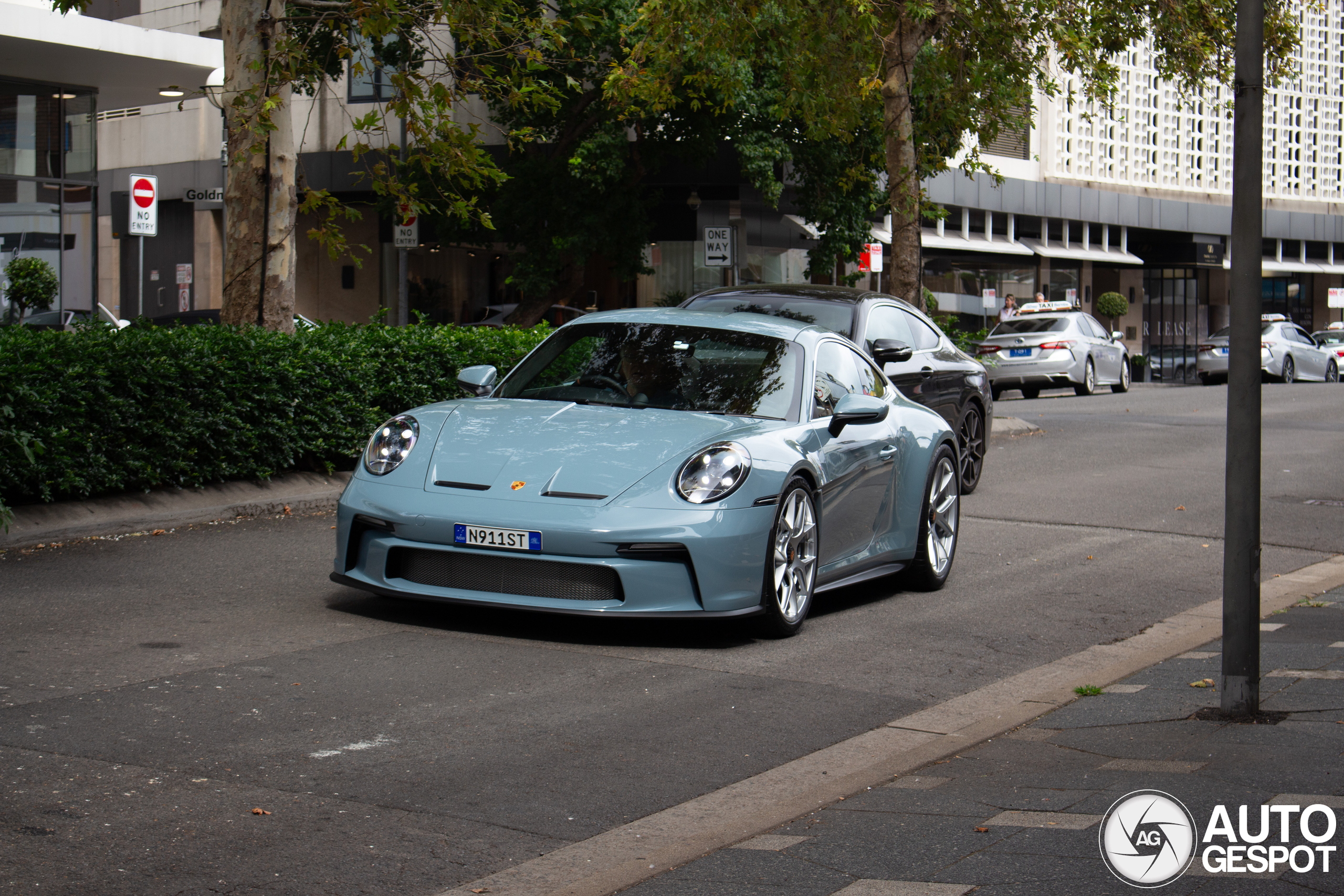 Porsche 992 S/T