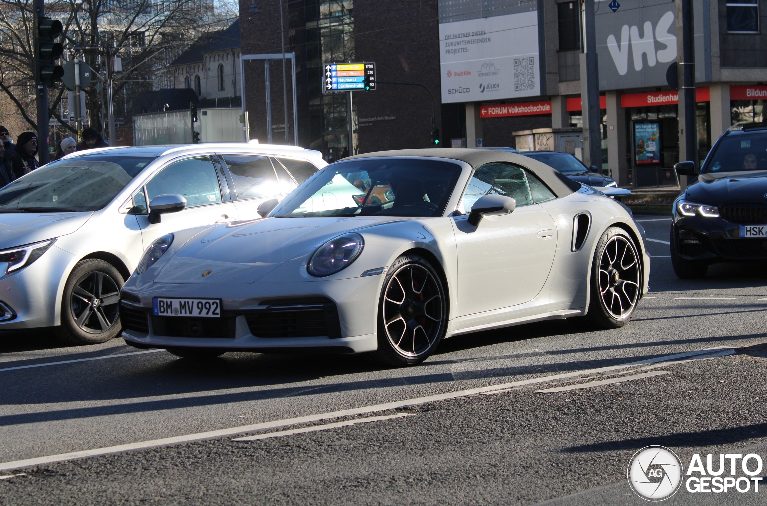 Porsche 992 Turbo Cabriolet