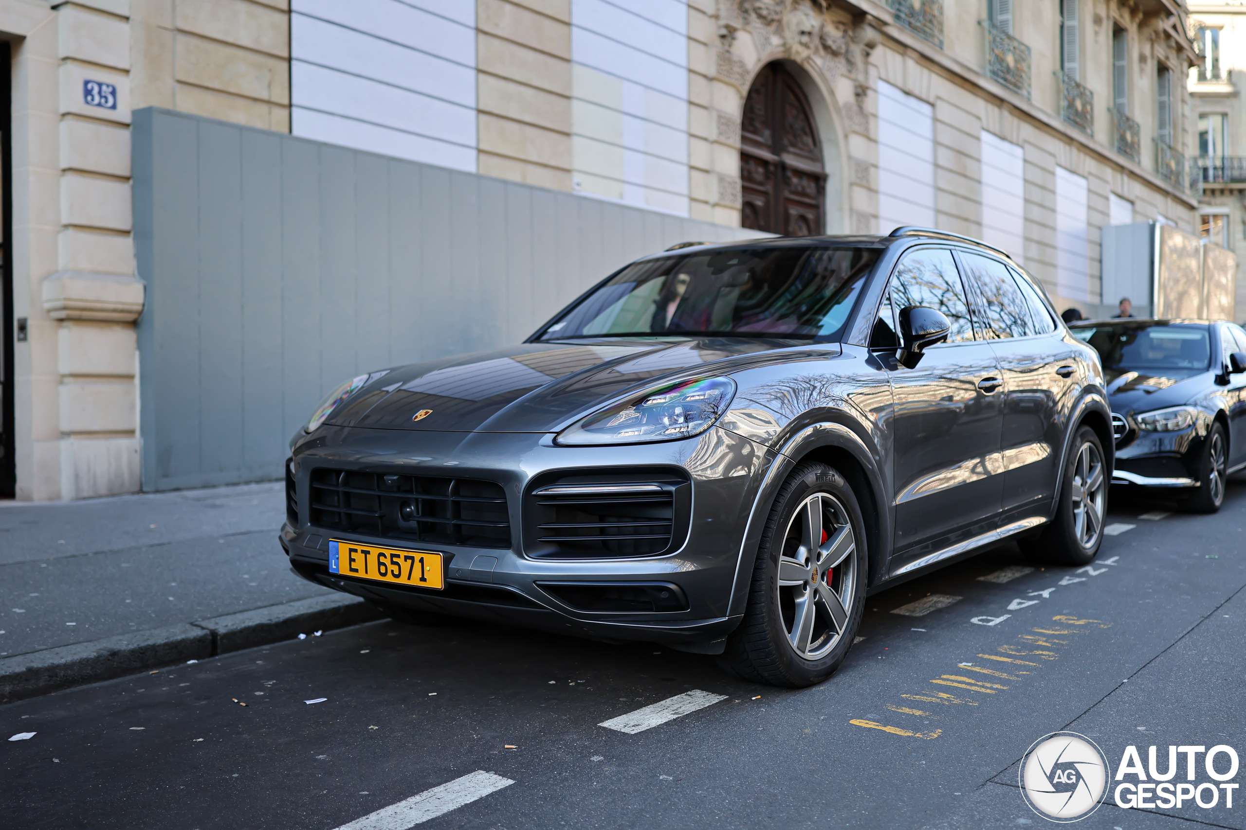 Porsche 9YA Cayenne GTS