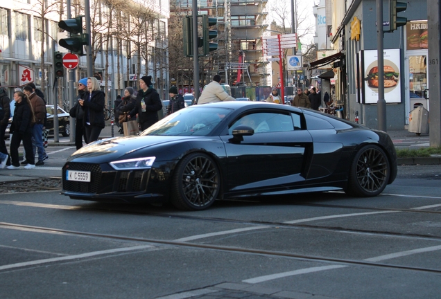 Audi R8 V10 2015