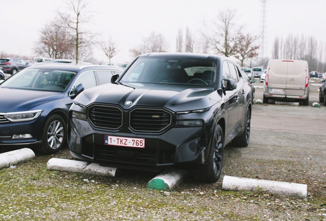 BMW XM G09