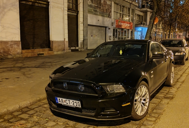 Ford Mustang GT 2013