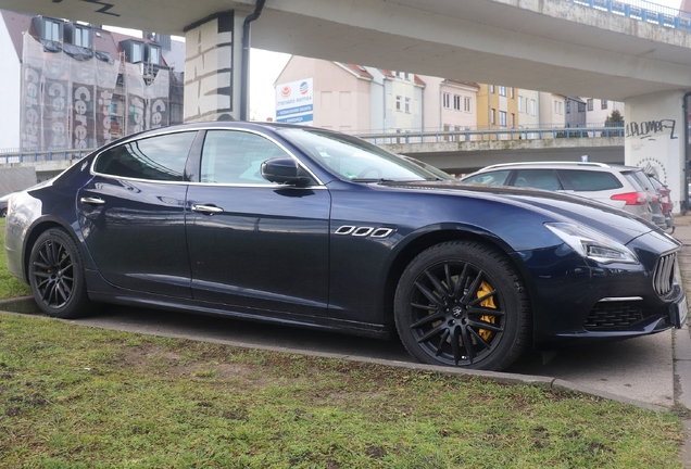 Maserati Quattroporte S Q4 GranLusso 2021