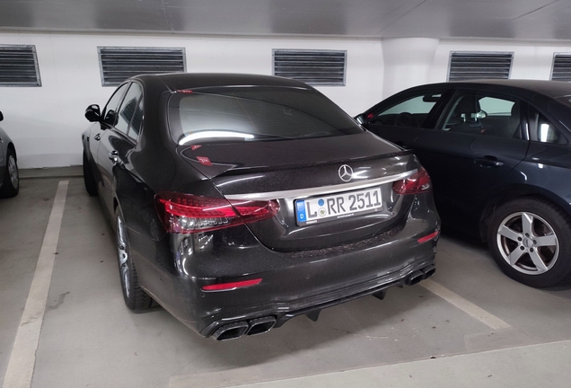 Mercedes-AMG E 63 S W213 2021
