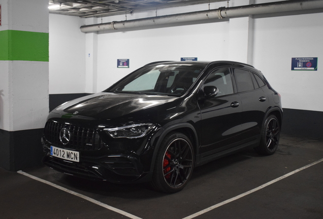 Mercedes-AMG GLA 45 S 4MATIC+ H247
