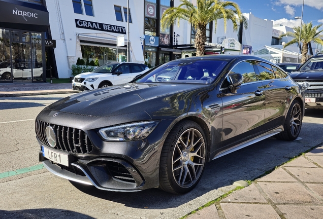 Mercedes-AMG GT 63 S X290