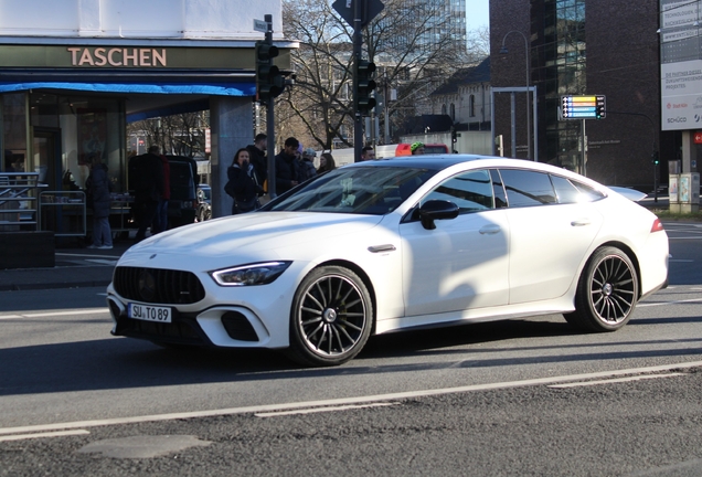Mercedes-AMG GT 63 X290