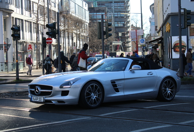 Mercedes-Benz SLS AMG Roadster