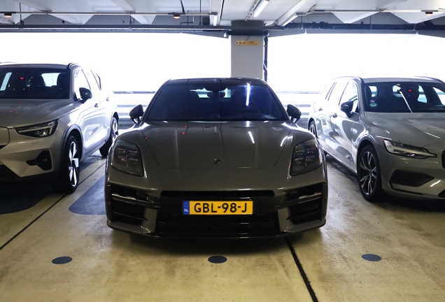 Porsche 972 Panamera Turbo E-Hybrid