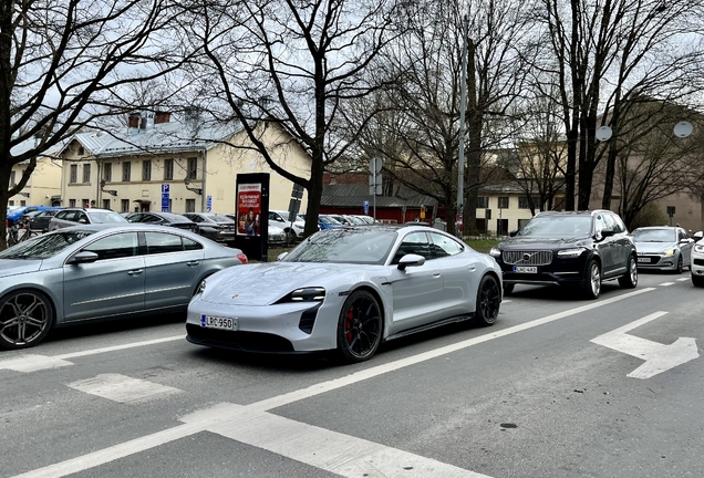 Porsche Taycan GTS
