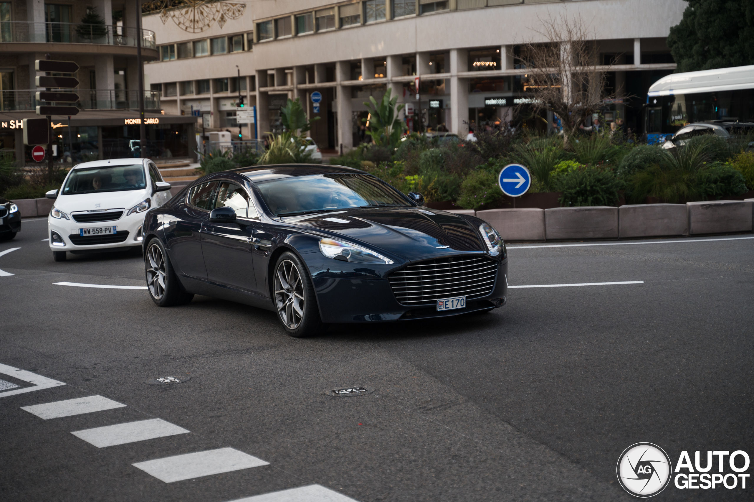 Aston Martin Rapide S