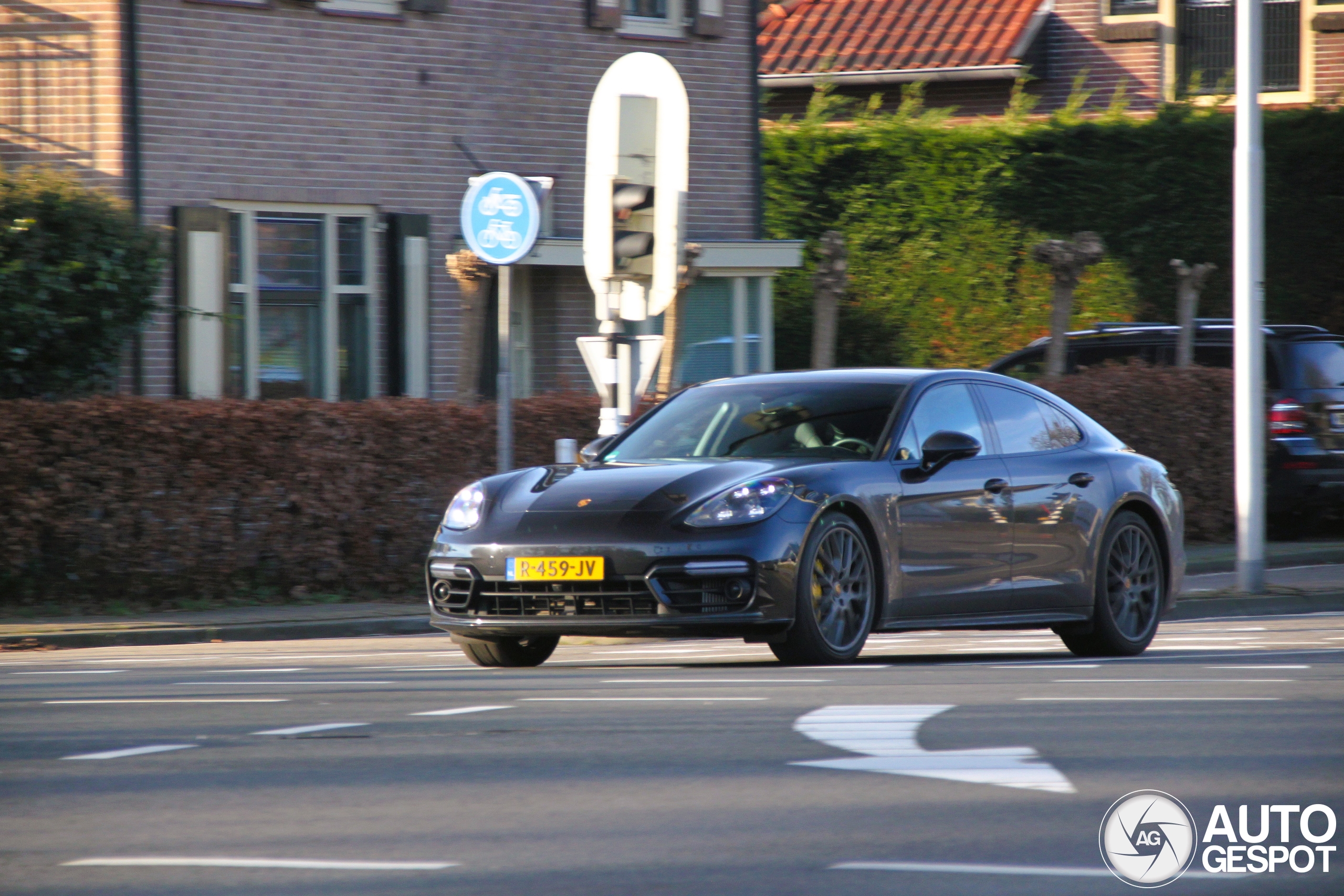 Porsche 971 Panamera Turbo S MkII