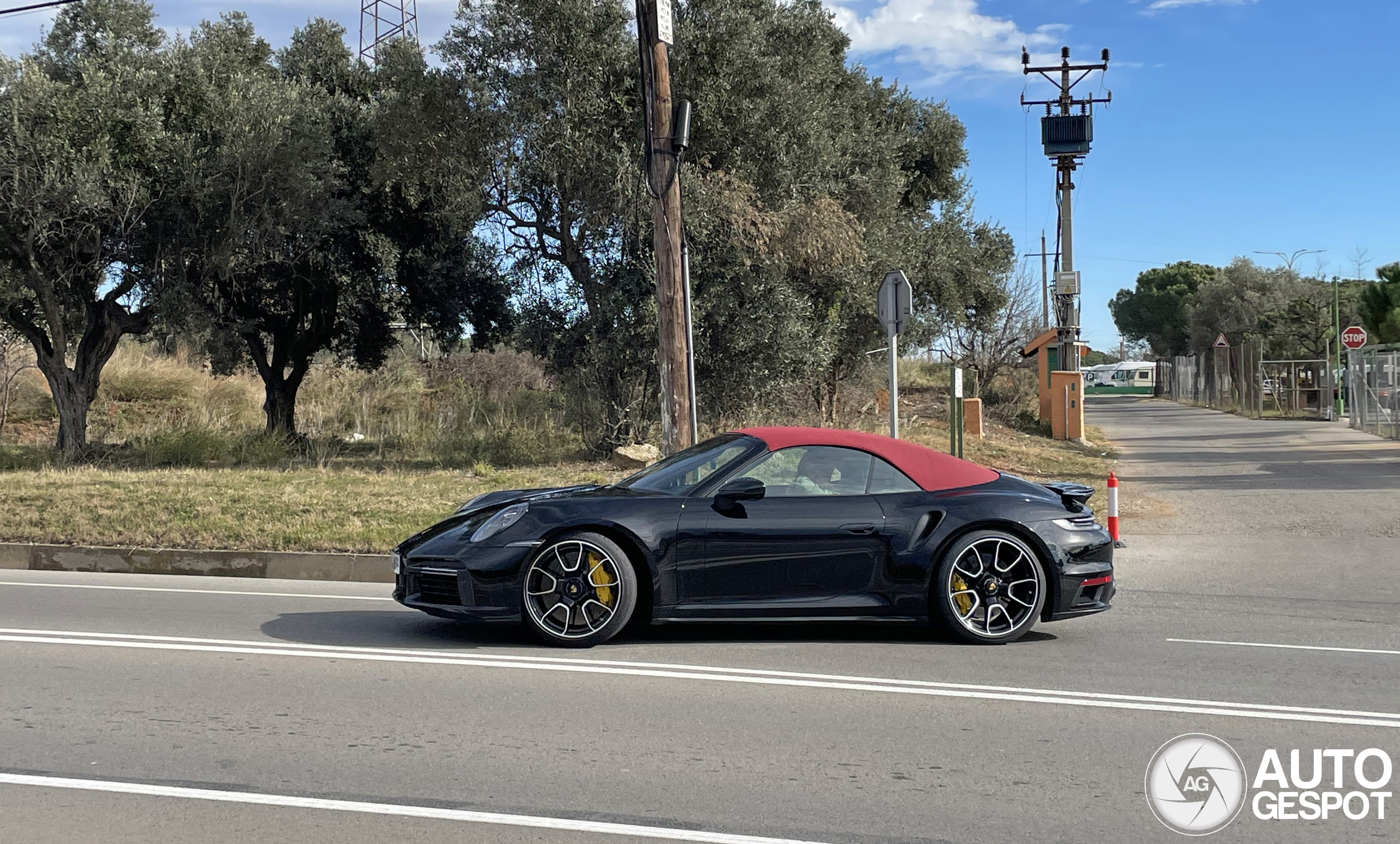 Porsche 992 Turbo S Cabriolet