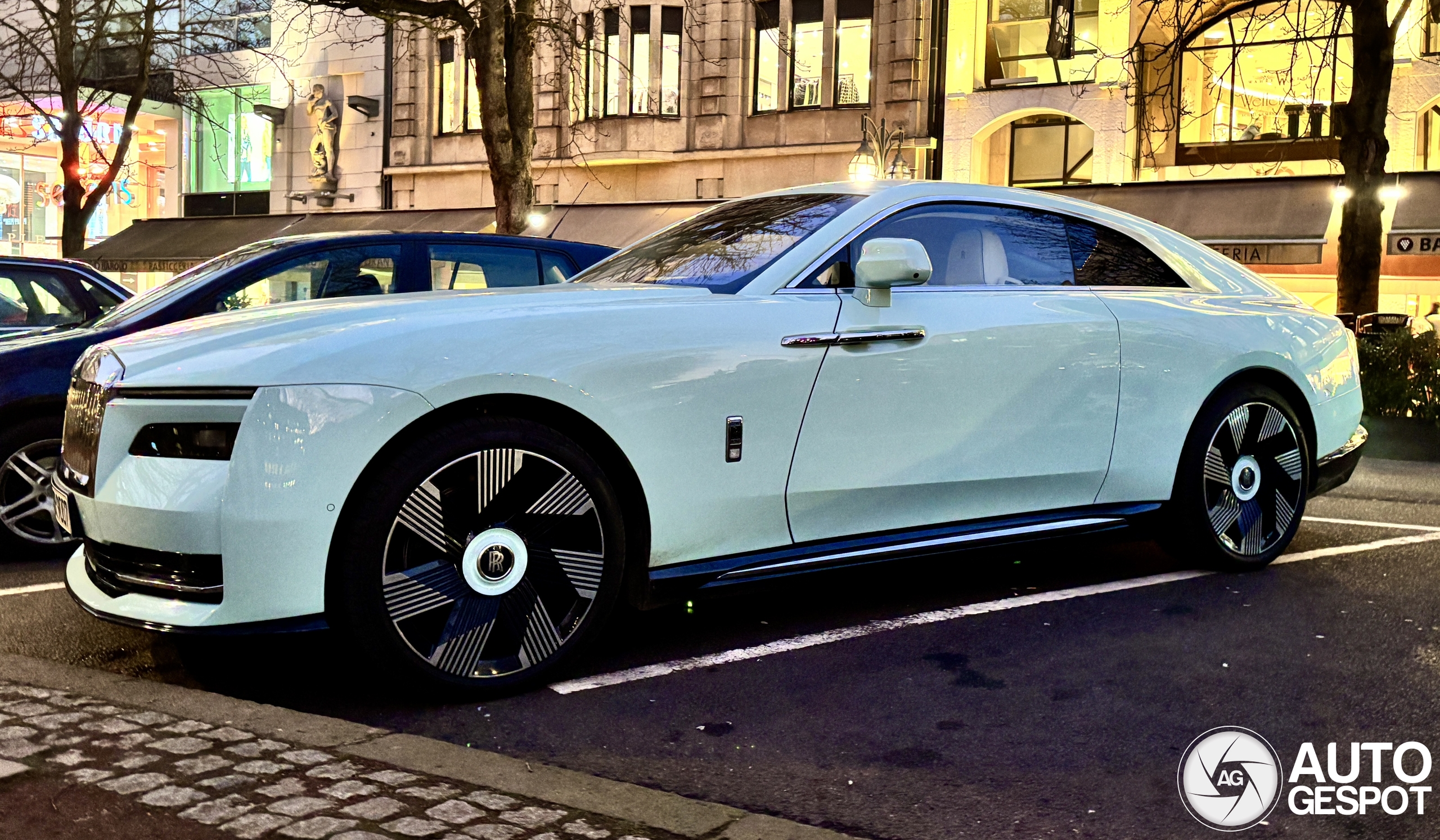 Rolls-Royce Spectre