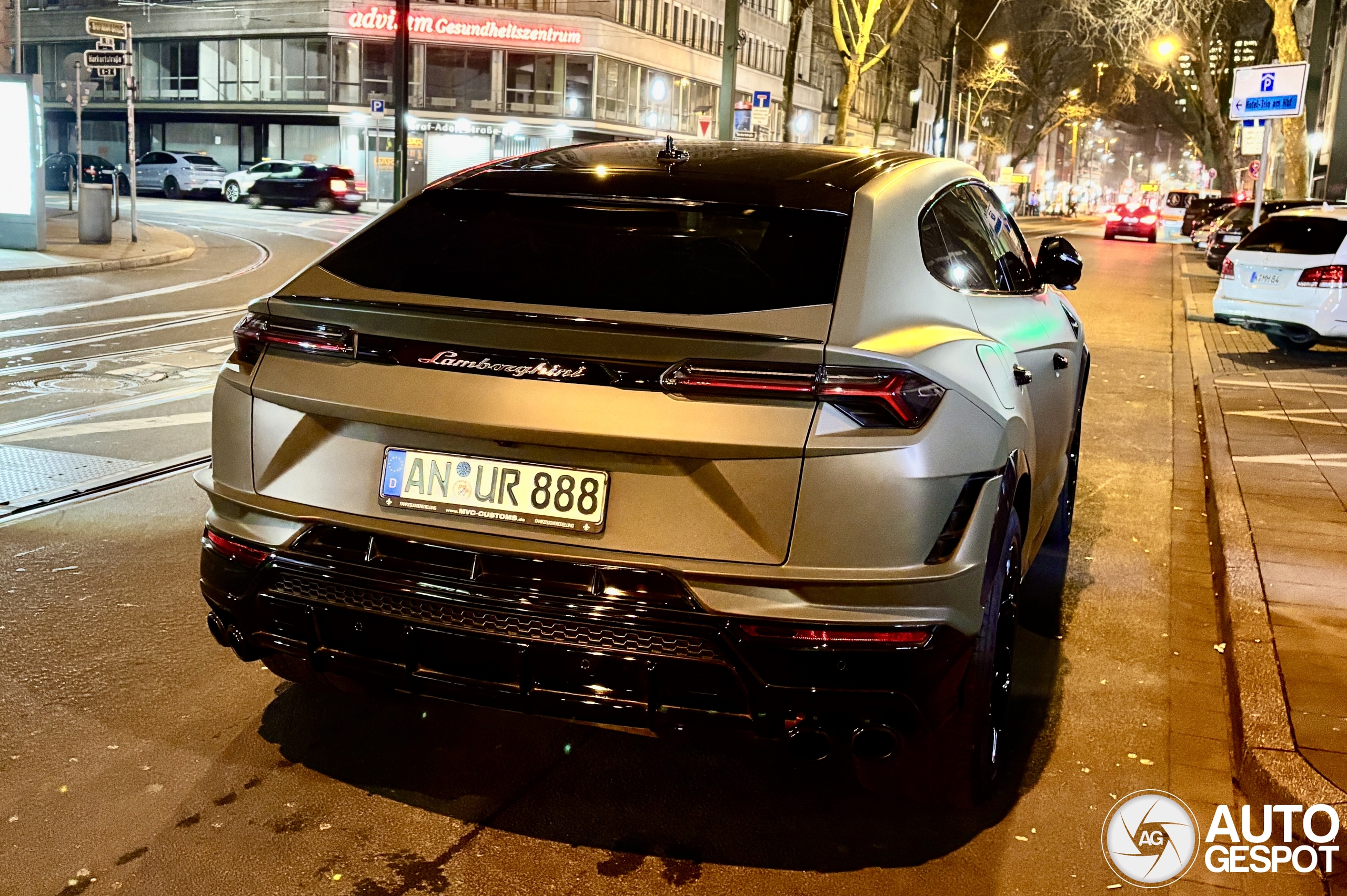 Lamborghini Urus S