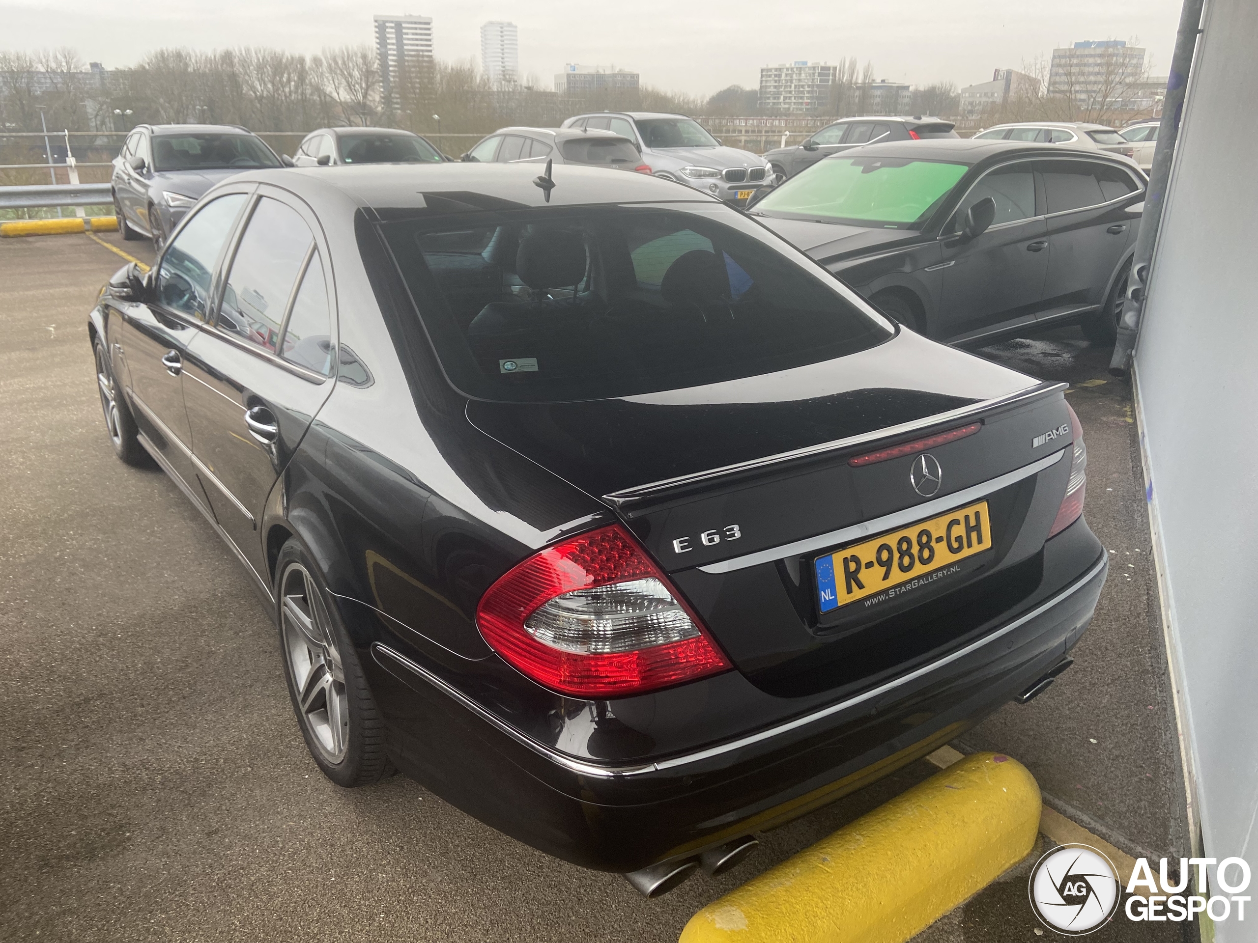 Mercedes-Benz E 63 AMG