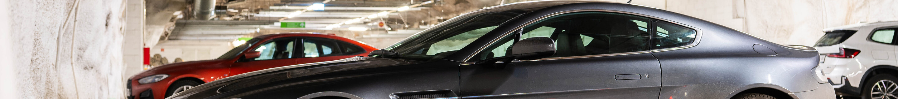 Aston Martin V8 Vantage