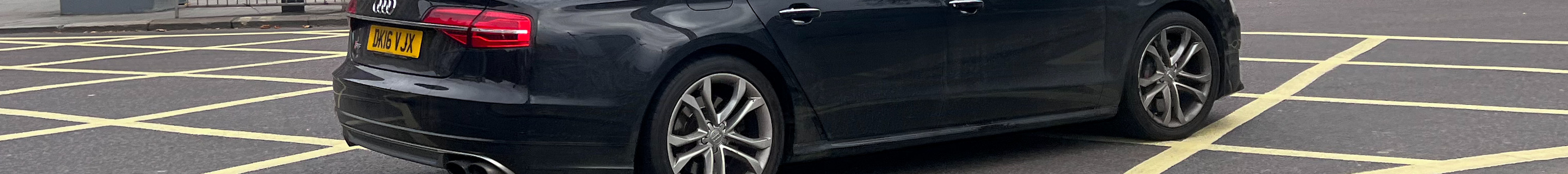 Audi S8 D4 2014