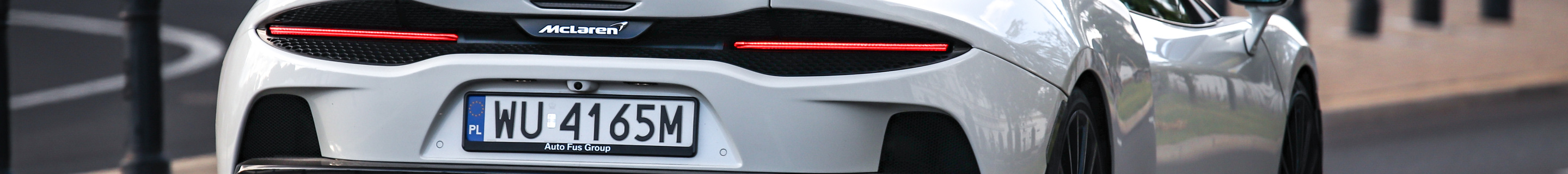 McLaren GT