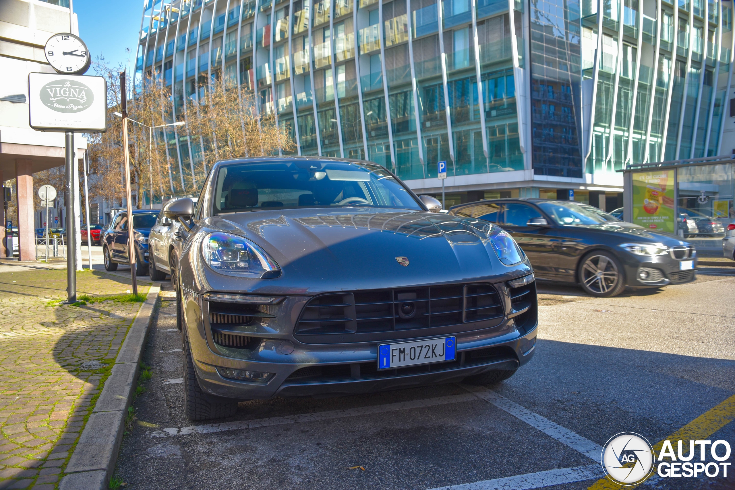 Porsche 95B Macan GTS