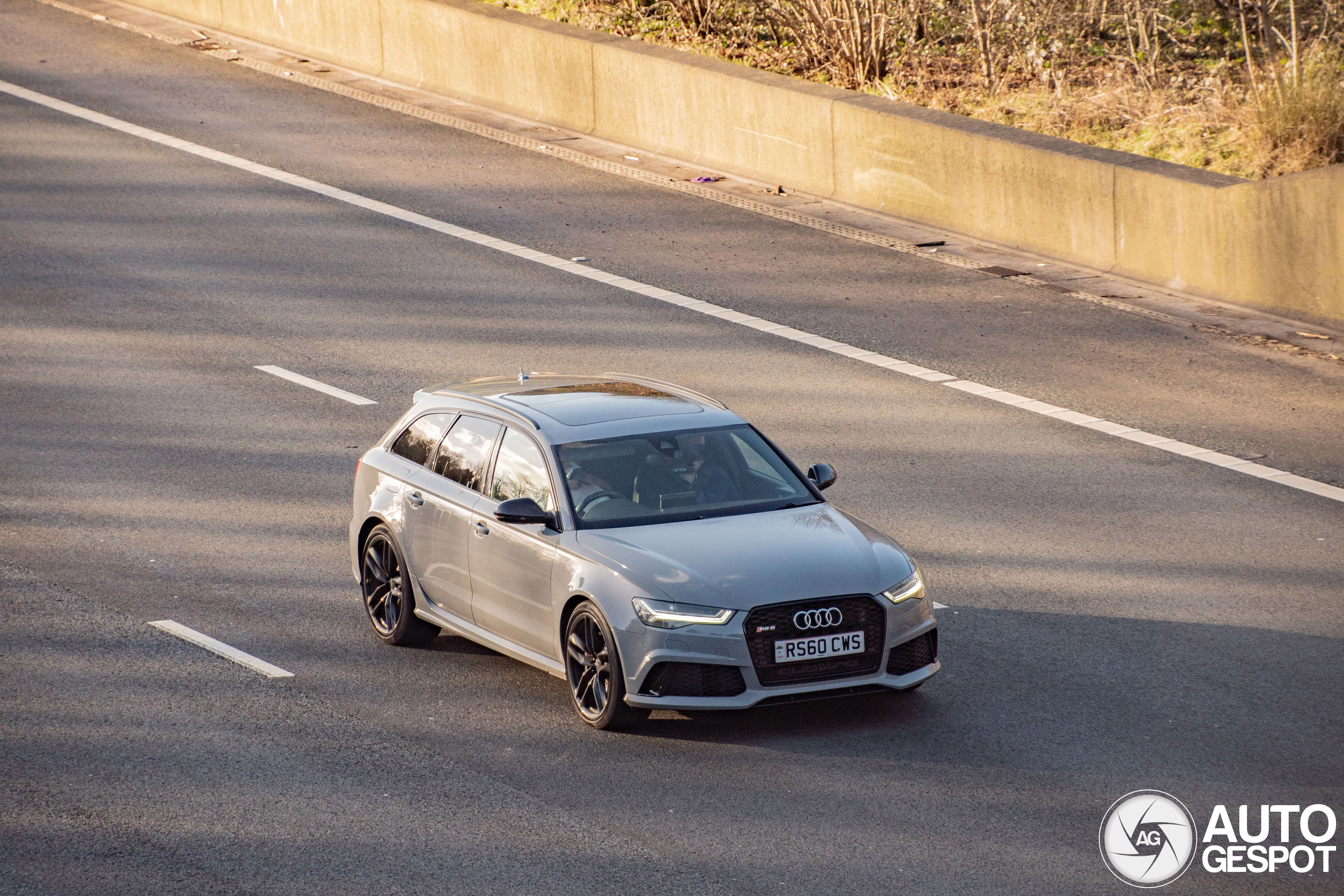 Audi RS6 Avant C7 2015