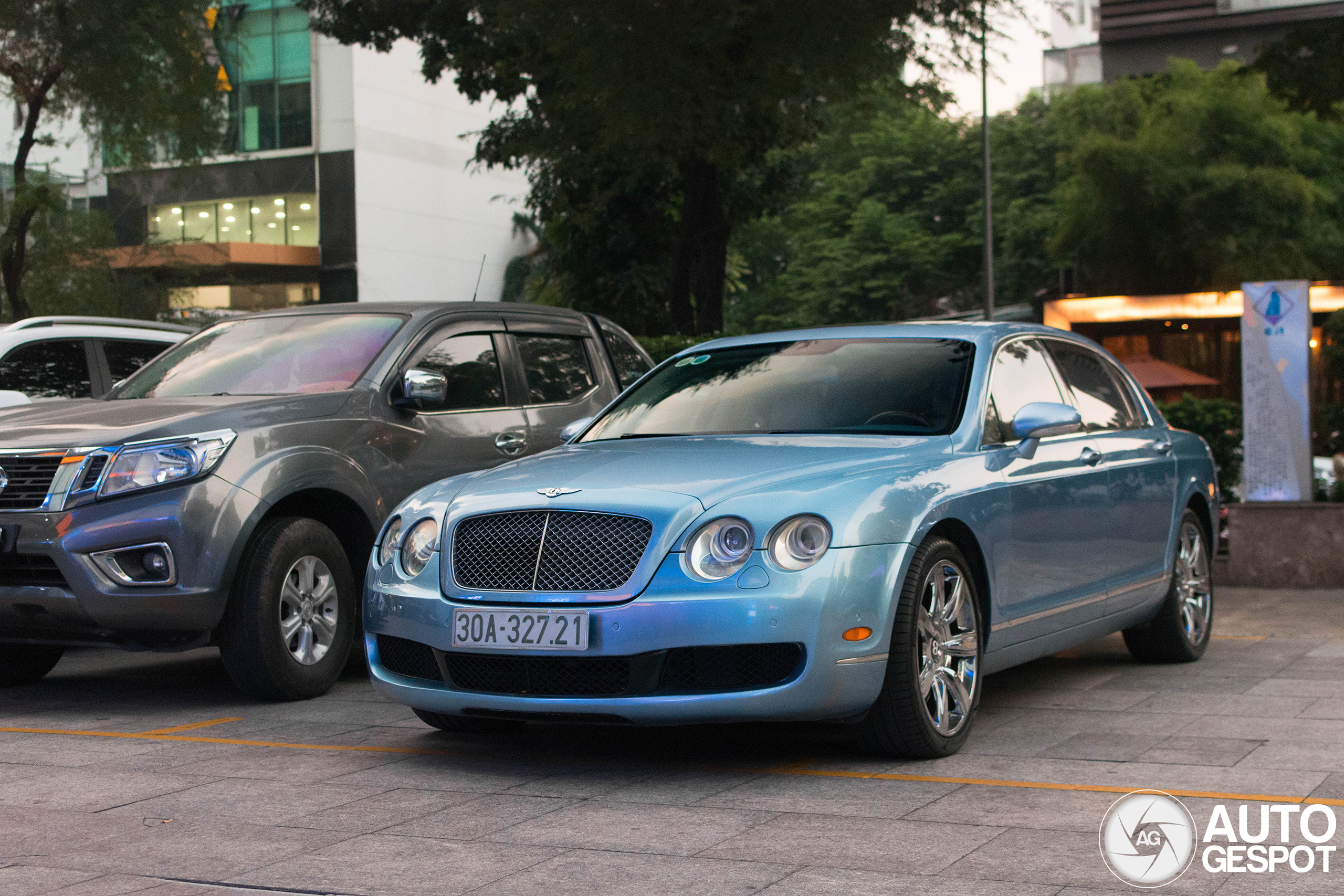 Bentley Continental Flying Spur