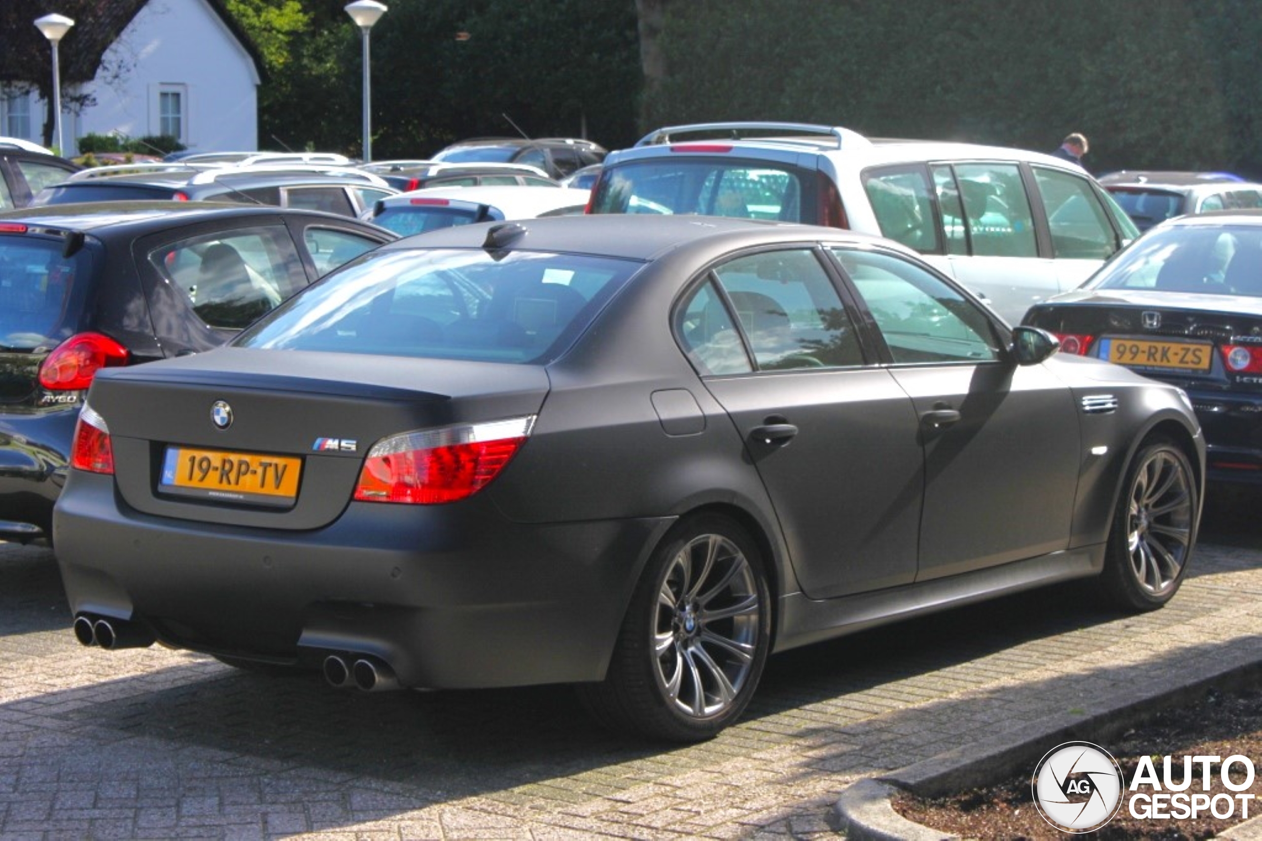 BMW M5 E60 2005