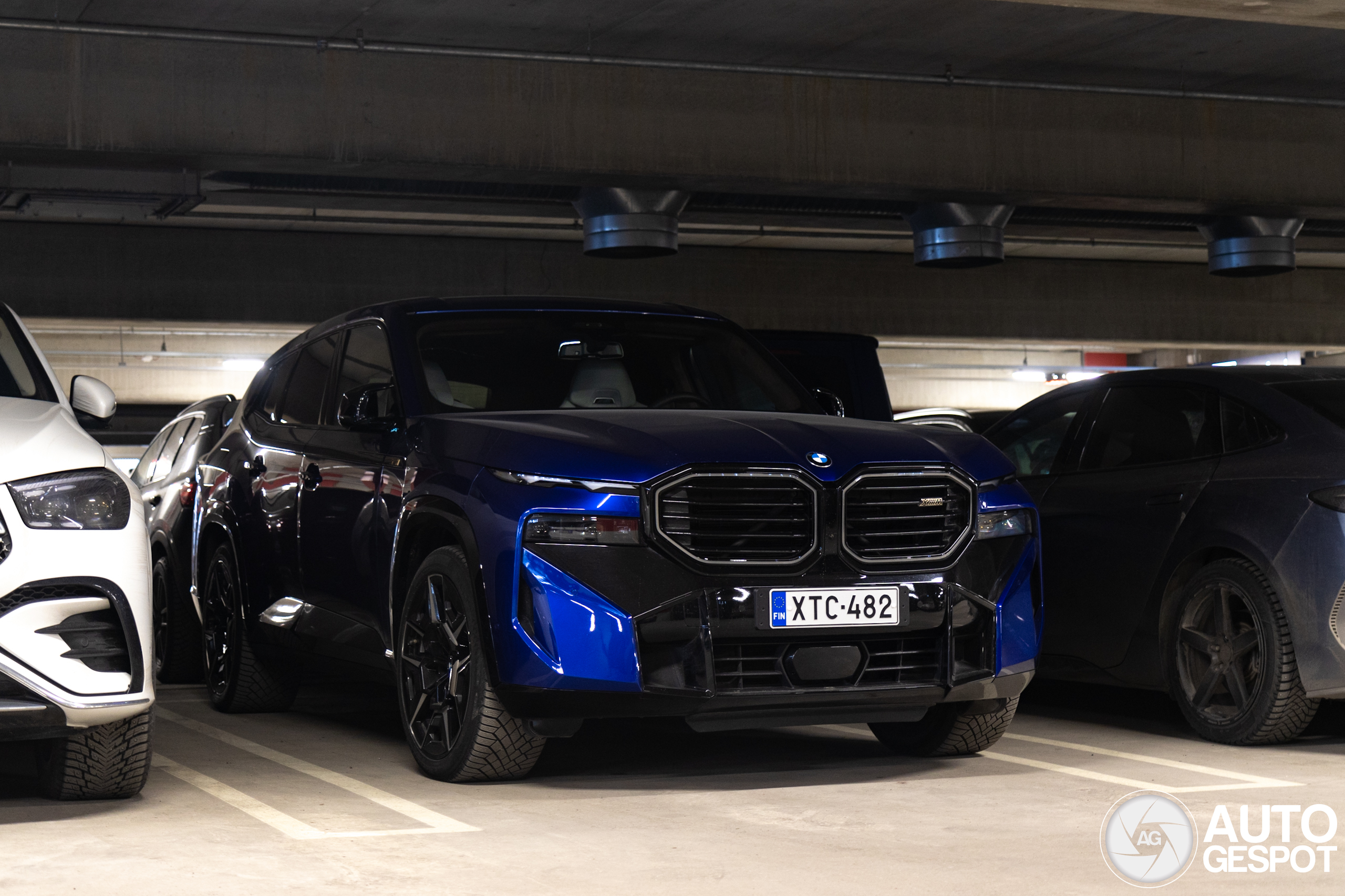 BMW XM G09