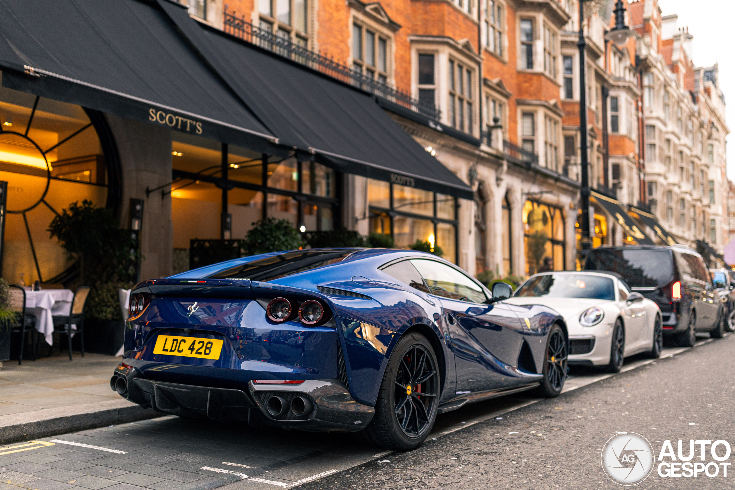Ferrari 812 Superfast