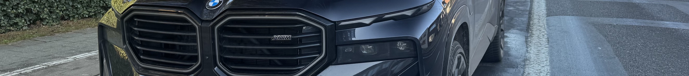 BMW XM G09