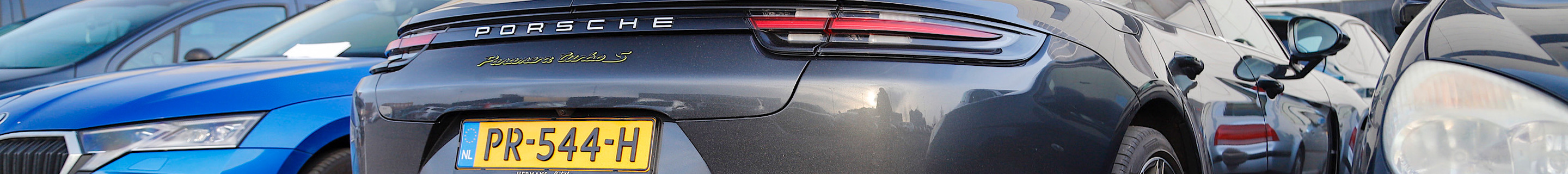 Porsche 971 Panamera Turbo S E-Hybrid