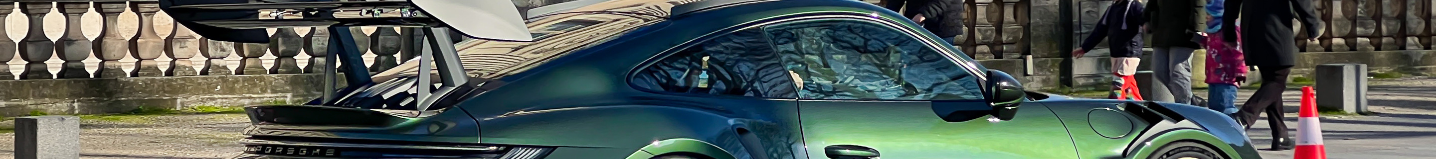 Porsche 992 GT3 RS MkI Weissach Package