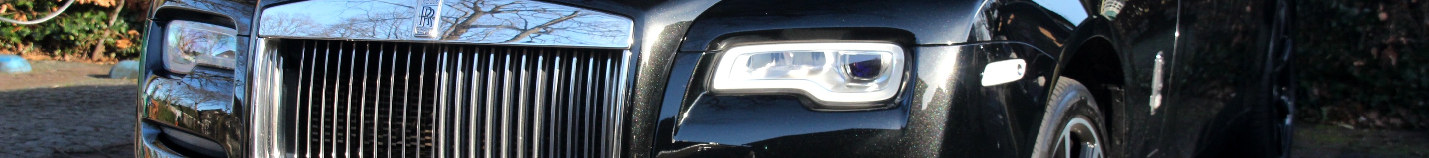 Rolls-Royce Dawn