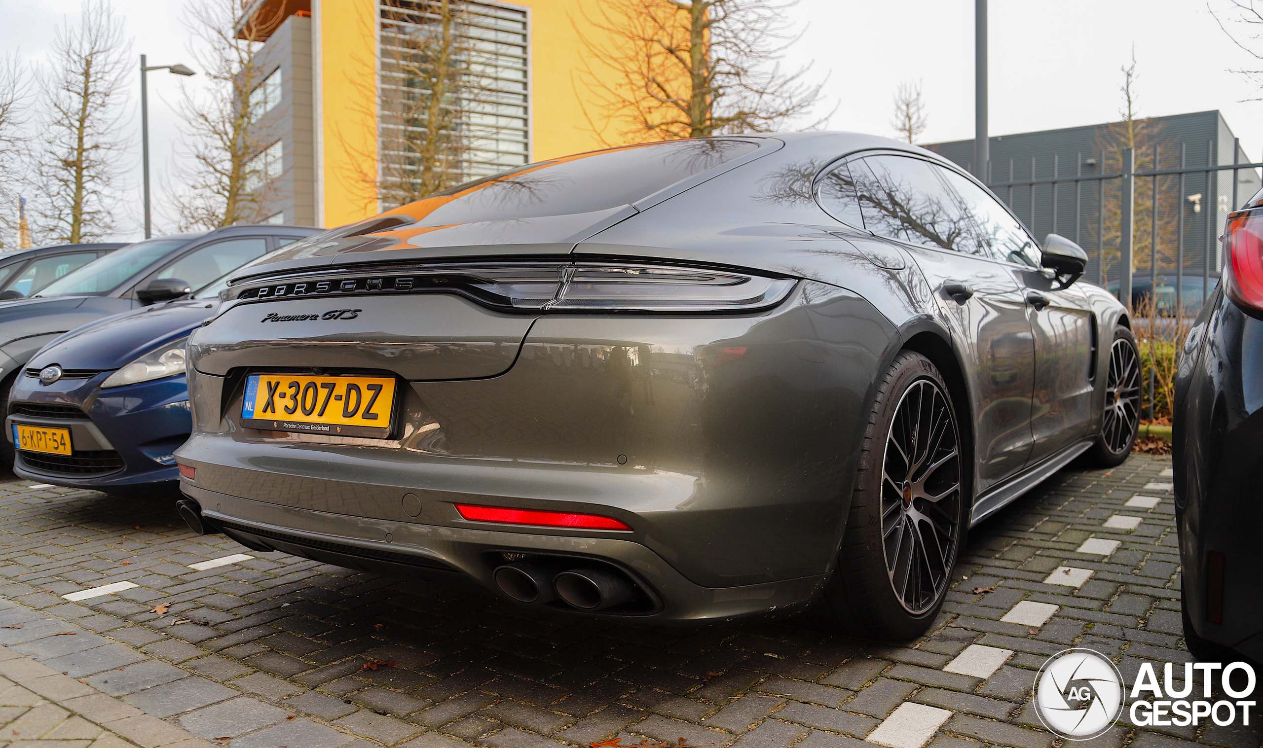 Porsche 971 Panamera GTS MkII