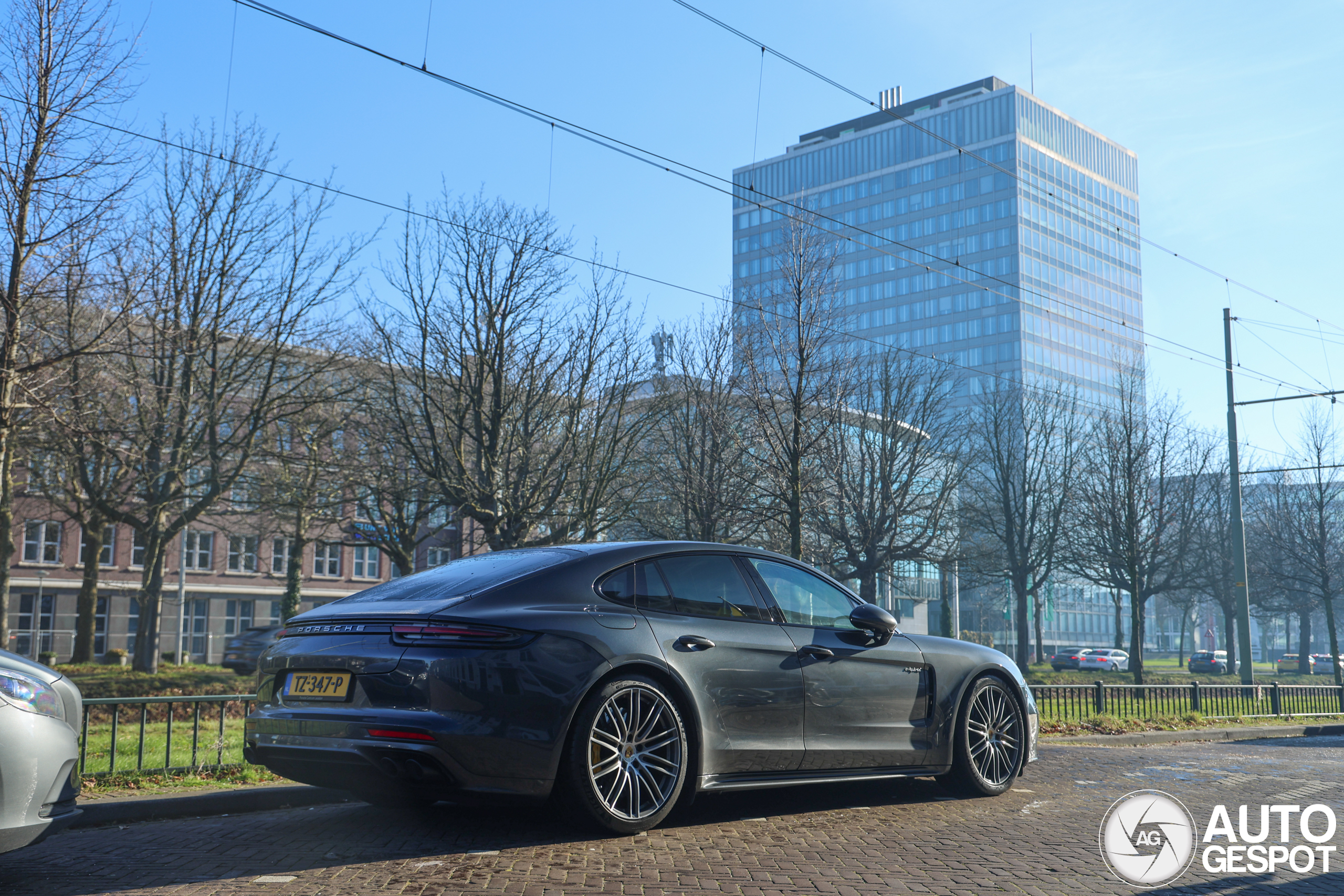 Porsche 971 Panamera Turbo S E-Hybrid